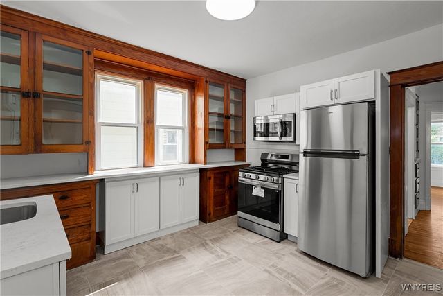 33 Harding Road, Buffalo, NY 14220