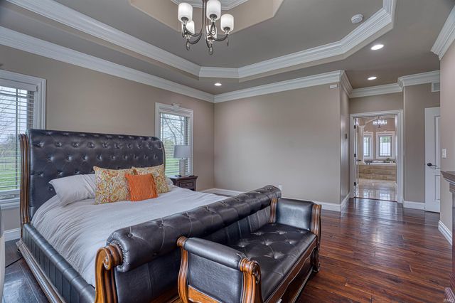 5977 Medinah Drive, Newburgh, IN 47630