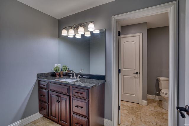 5977 Medinah Drive, Newburgh, IN 47630