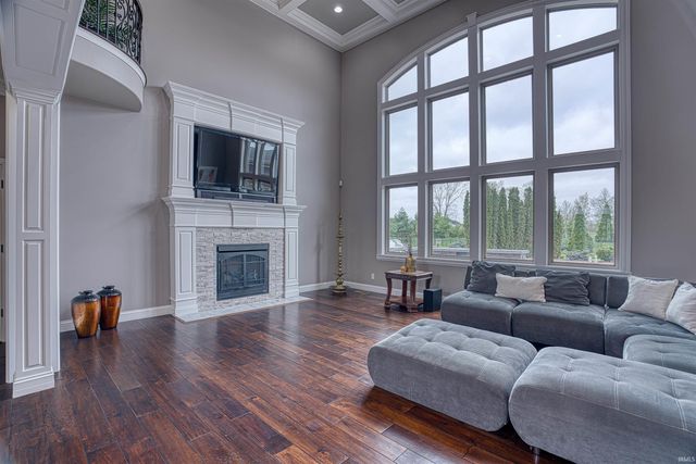 5977 Medinah Drive, Newburgh, IN 47630