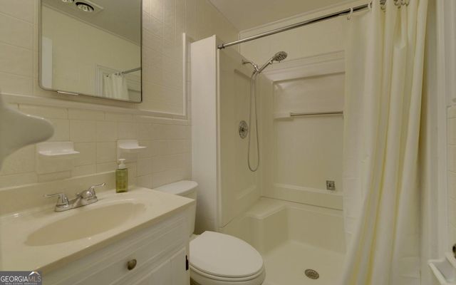 60 Kelsey Drive, Hartwell, GA 30643