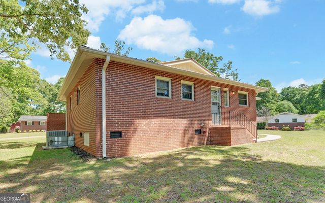 60 Kelsey Drive, Hartwell, GA 30643
