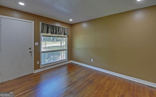 60 Kelsey Drive, Hartwell, GA 30643
