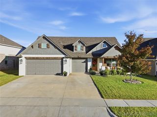 2629 W 115th Street S, Jenks, OK 74037