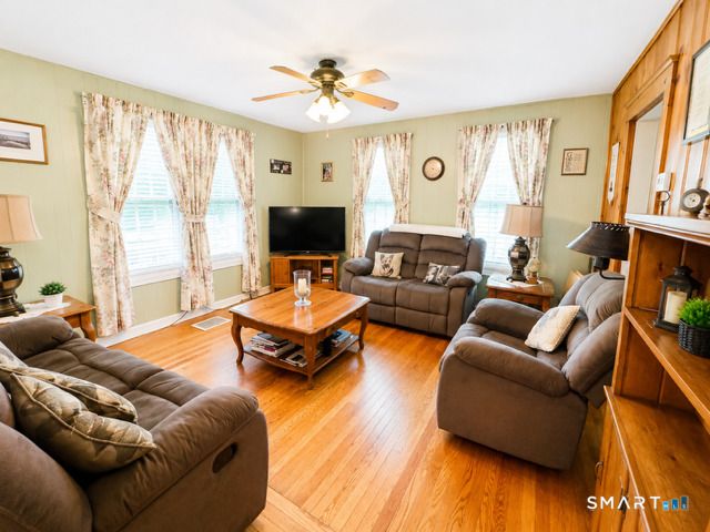 4 Orchard Street, West Haven, CT 06516