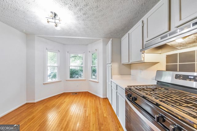 1005 Kennesborough Road NW, Kennesaw, GA 30144