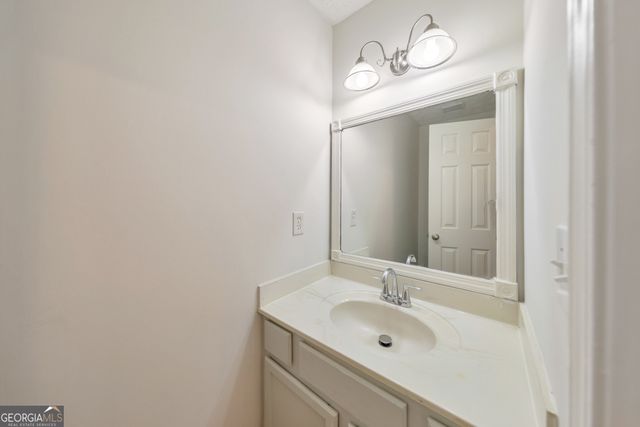 1005 Kennesborough Road NW, Kennesaw, GA 30144
