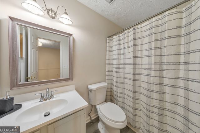 1005 Kennesborough Road NW, Kennesaw, GA 30144