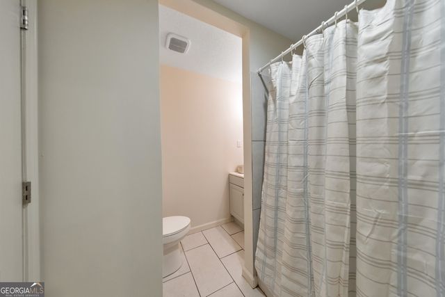 1005 Kennesborough Road NW, Kennesaw, GA 30144