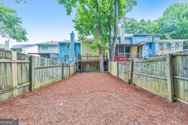 1005 Kennesborough Road NW, Kennesaw, GA 30144
