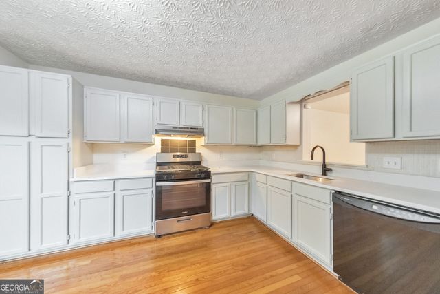 1005 Kennesborough Road NW, Kennesaw, GA 30144