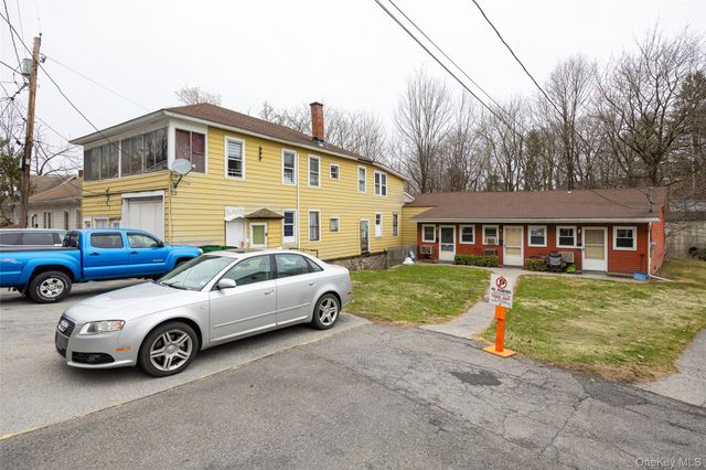 24-28 Vineyard Avenue, Highland, NY 12528