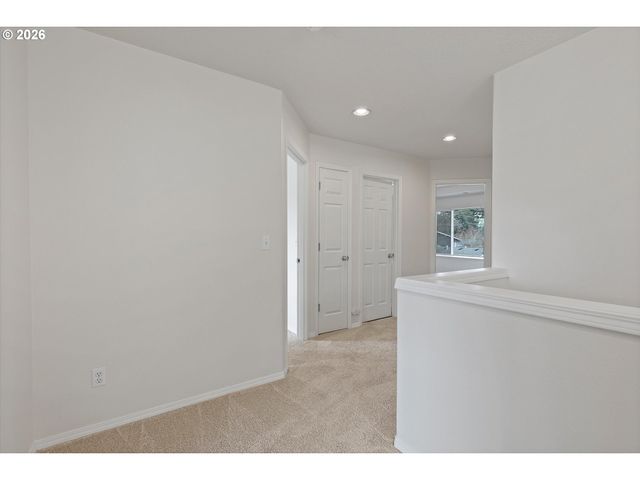 20825 Sw RAVENSWOOD St, Beaverton, OR 97078