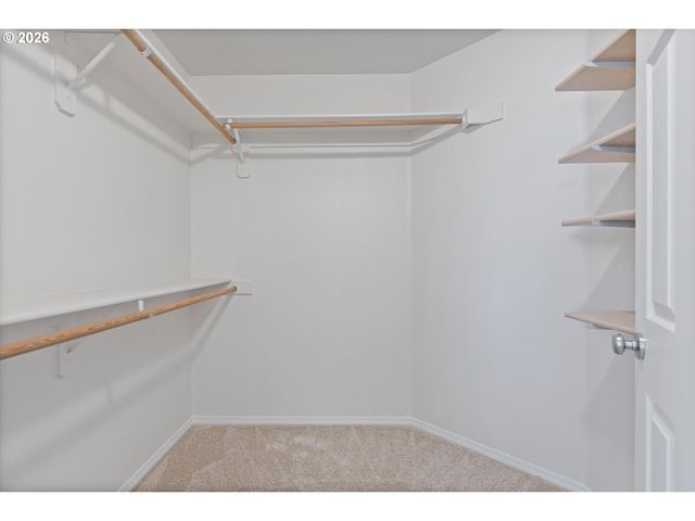 20825 Sw RAVENSWOOD St, Beaverton, OR 97078