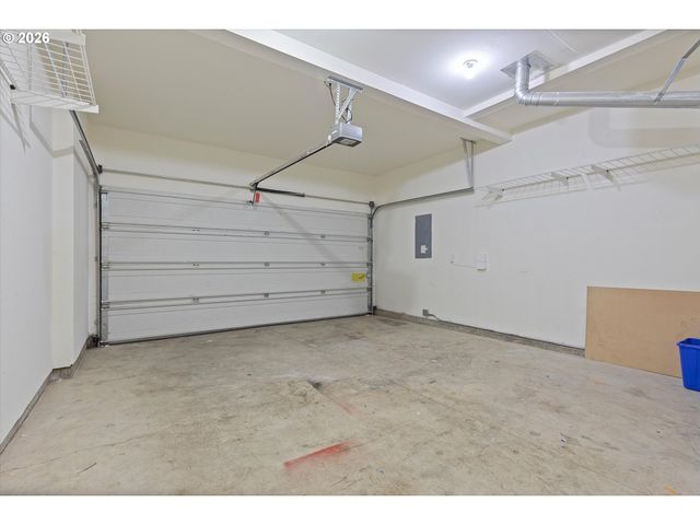 20825 Sw RAVENSWOOD St, Beaverton, OR 97078