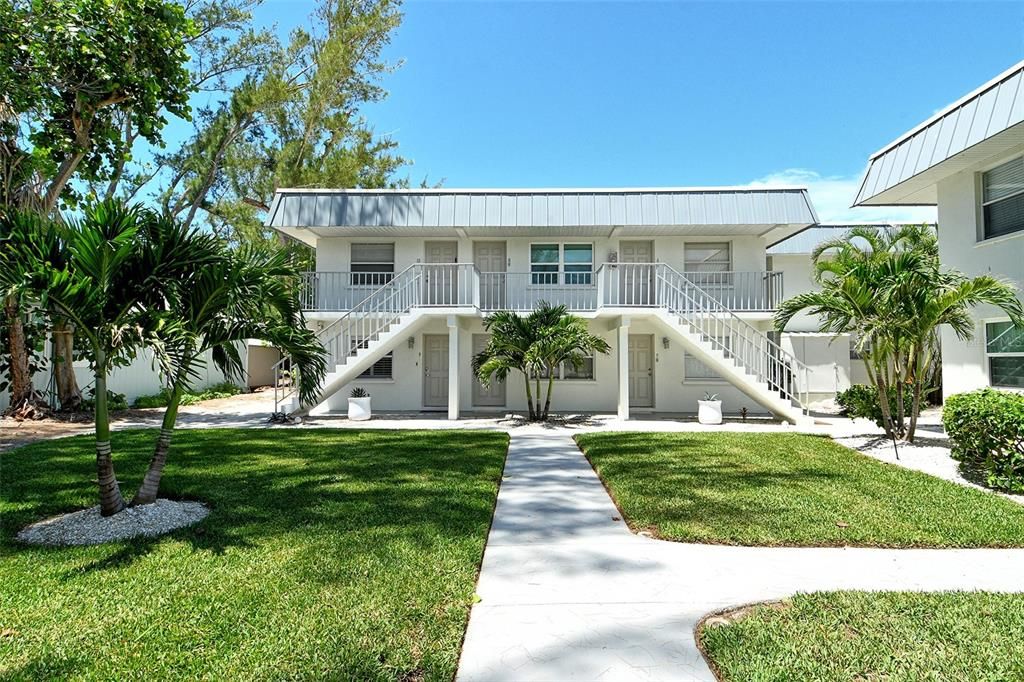 5155 GULF OF MEXICO DRIVE 9, Longboat Key, FL 34228