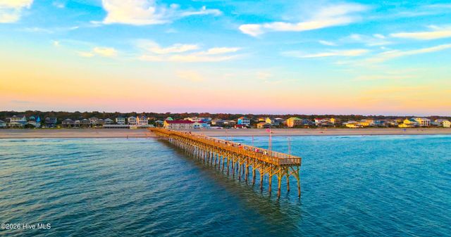120 NE 17th Street, Oak Island, NC 28465