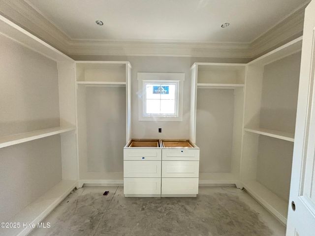 120 NE 17th Street, Oak Island, NC 28465