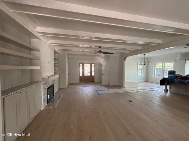 120 NE 17th Street, Oak Island, NC 28465