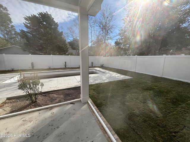 120 NE 17th Street, Oak Island, NC 28465