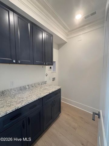 120 NE 17th Street, Oak Island, NC 28465