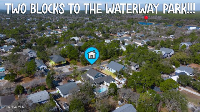 120 NE 17th Street, Oak Island, NC 28465
