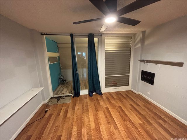 1720 Ala Moana Boulevard 304A, Honolulu, HI 96815