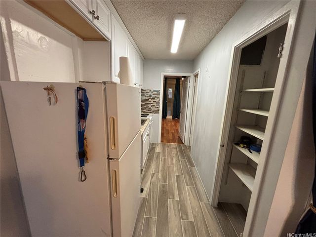 1720 Ala Moana Boulevard 304A, Honolulu, HI 96815