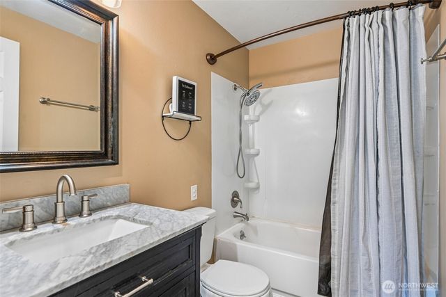 3418 SE Azalea Avenue, Port Orchard, WA 98366