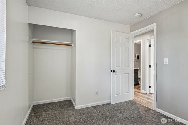 3418 SE Azalea Avenue, Port Orchard, WA 98366