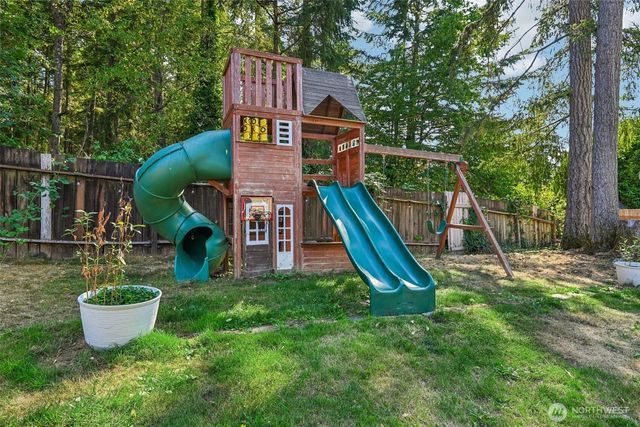 3418 SE Azalea Avenue, Port Orchard, WA 98366