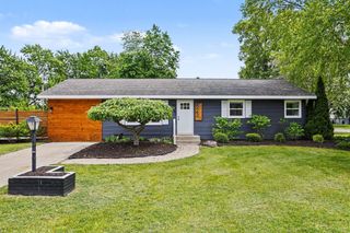 823 W Merchant Street, New Buffalo City, MI 49117