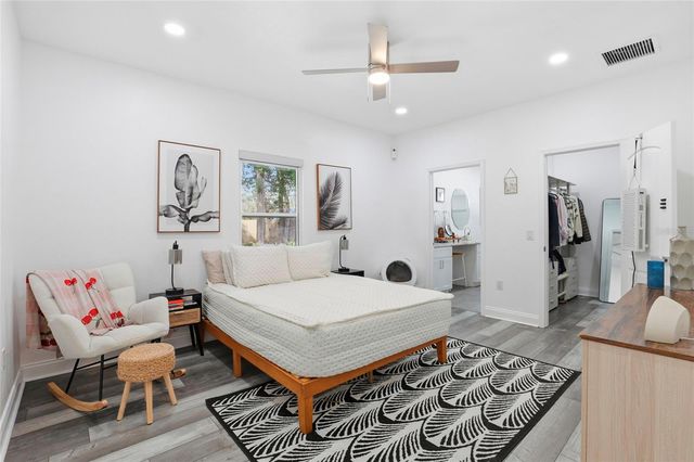 318 NE 19TH STREET, Gainesville, FL 32641