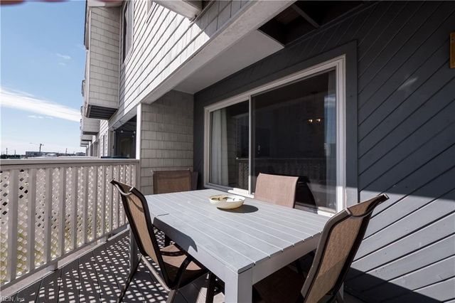 217 4th ST, Virginia Beach, VA 23451