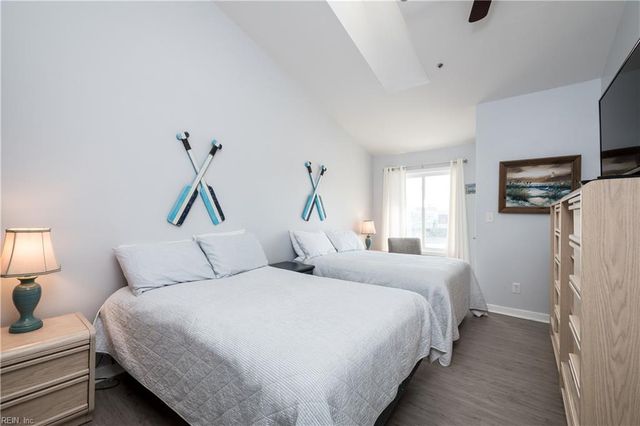 217 4th ST, Virginia Beach, VA 23451