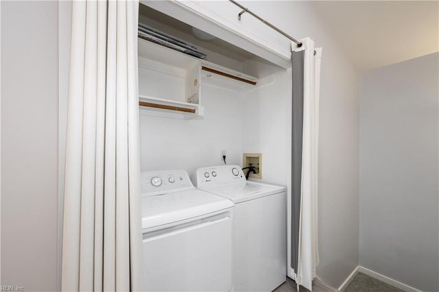 217 4th ST, Virginia Beach, VA 23451