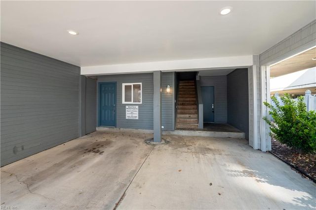 217 4th ST, Virginia Beach, VA 23451