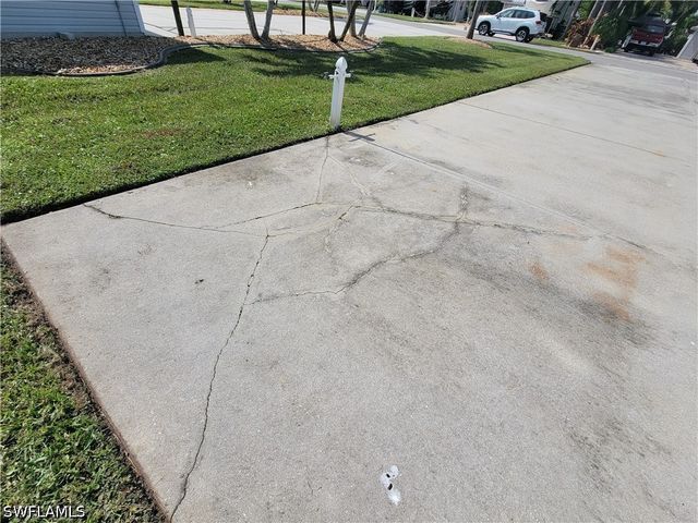 5761 Pathwood CT, Fort Myers, FL 33905
