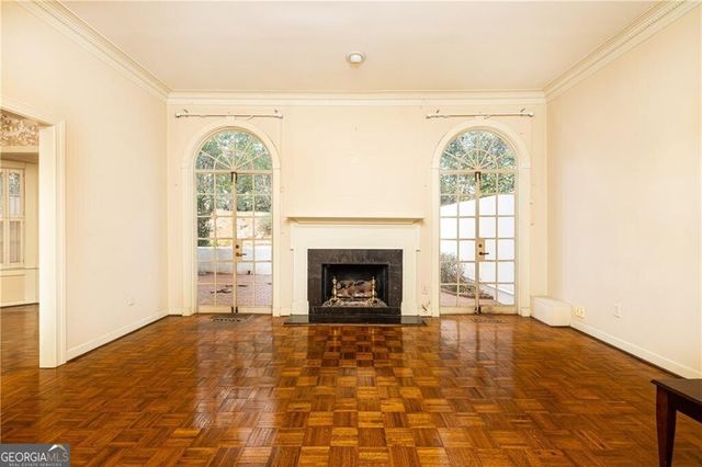 27 Mooregate Square, Atlanta, GA 30327