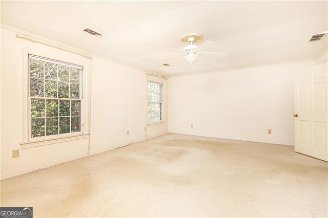 27 Mooregate Square, Atlanta, GA 30327