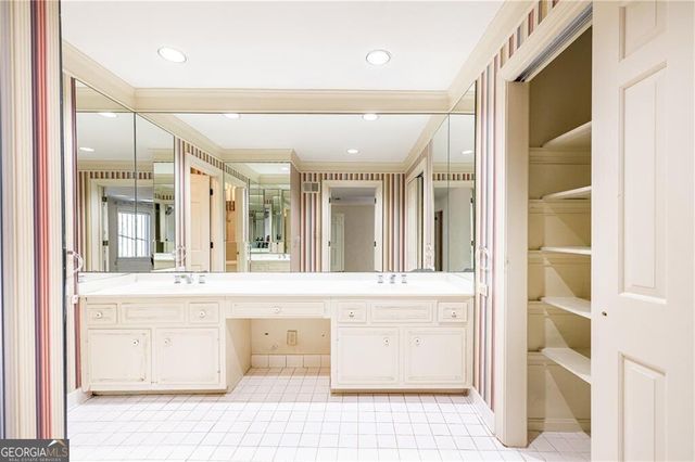 27 Mooregate Square, Atlanta, GA 30327