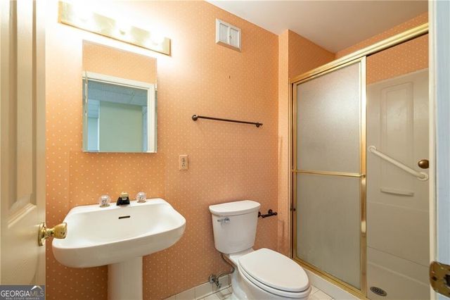 27 Mooregate Square, Atlanta, GA 30327