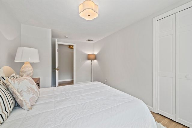 33 Cedar Acres Ln, Cohasset, MA 02025