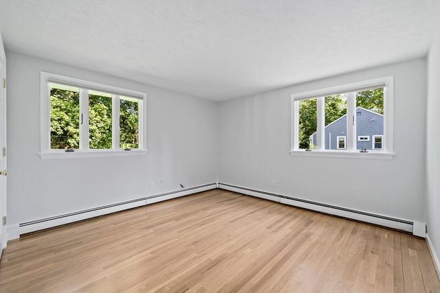 33 Cedar Acres Ln, Cohasset, MA 02025