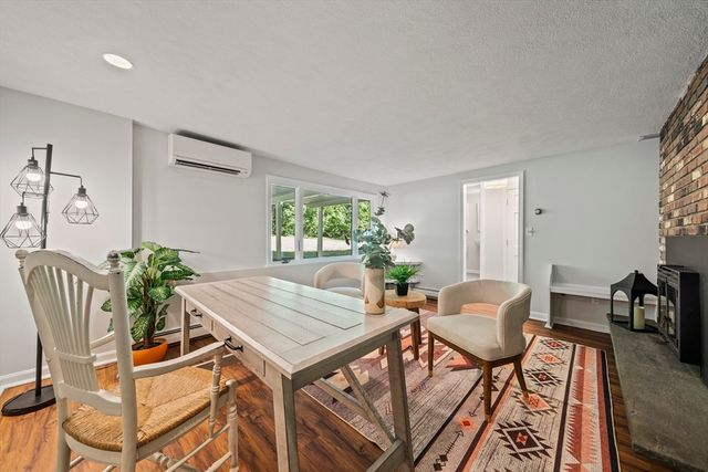 33 Cedar Acres Ln, Cohasset, MA 02025