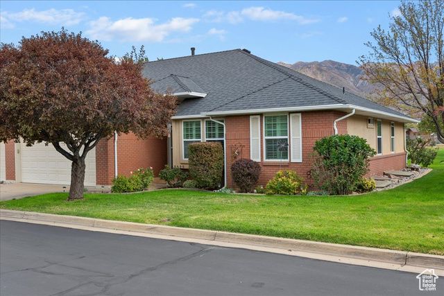 5522 S 600 E, Washington Terrace, UT 84405