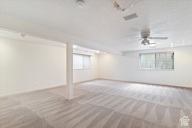 5522 S 600 E, Washington Terrace, UT 84405