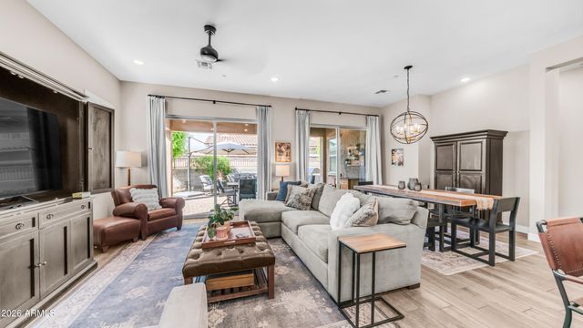 14036 W DESERT FLOWER Drive, Goodyear, AZ 85395