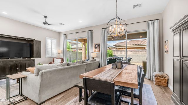 14036 W DESERT FLOWER Drive, Goodyear, AZ 85395