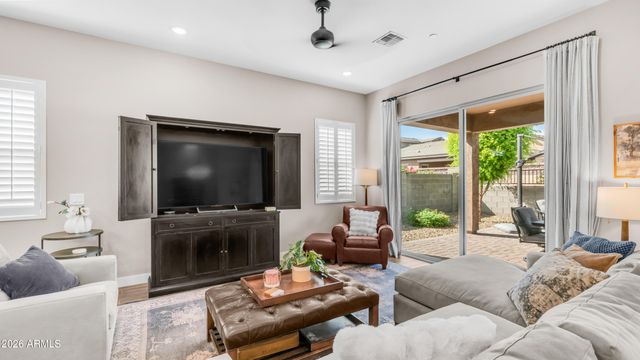 14036 W DESERT FLOWER Drive, Goodyear, AZ 85395